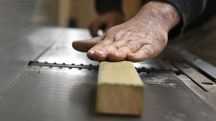 atelier finition mobilier dressing agencement verrière Côtes d'Armor tous corps d'état